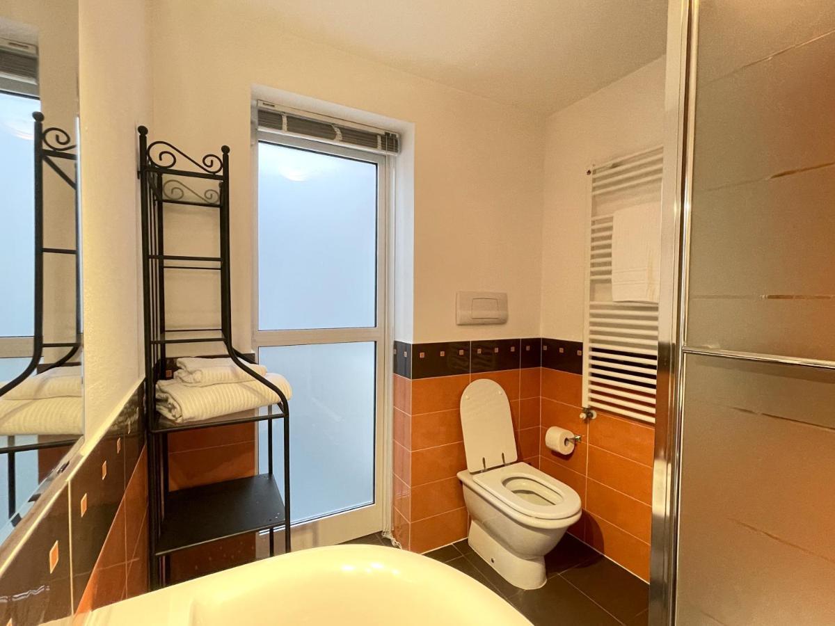 Appartement Accomodo Mit48 Trivanotortona à Milan Extérieur photo